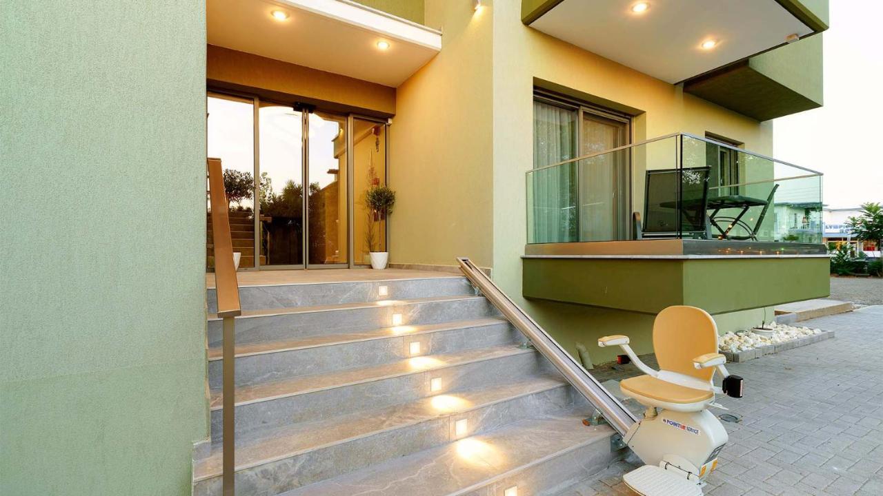 Estelle Family Luxury Apartments & Suites Gerakini Dış mekan fotoğraf
